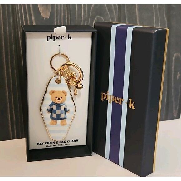 Piper K Keychain Teddy Bear Bag Charm Key Chain Gold Tone - Picture 3 of 4